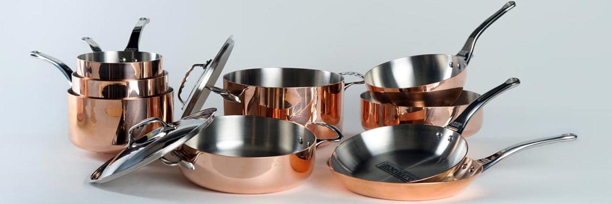 De beste pan voor het bakken van biefstuk