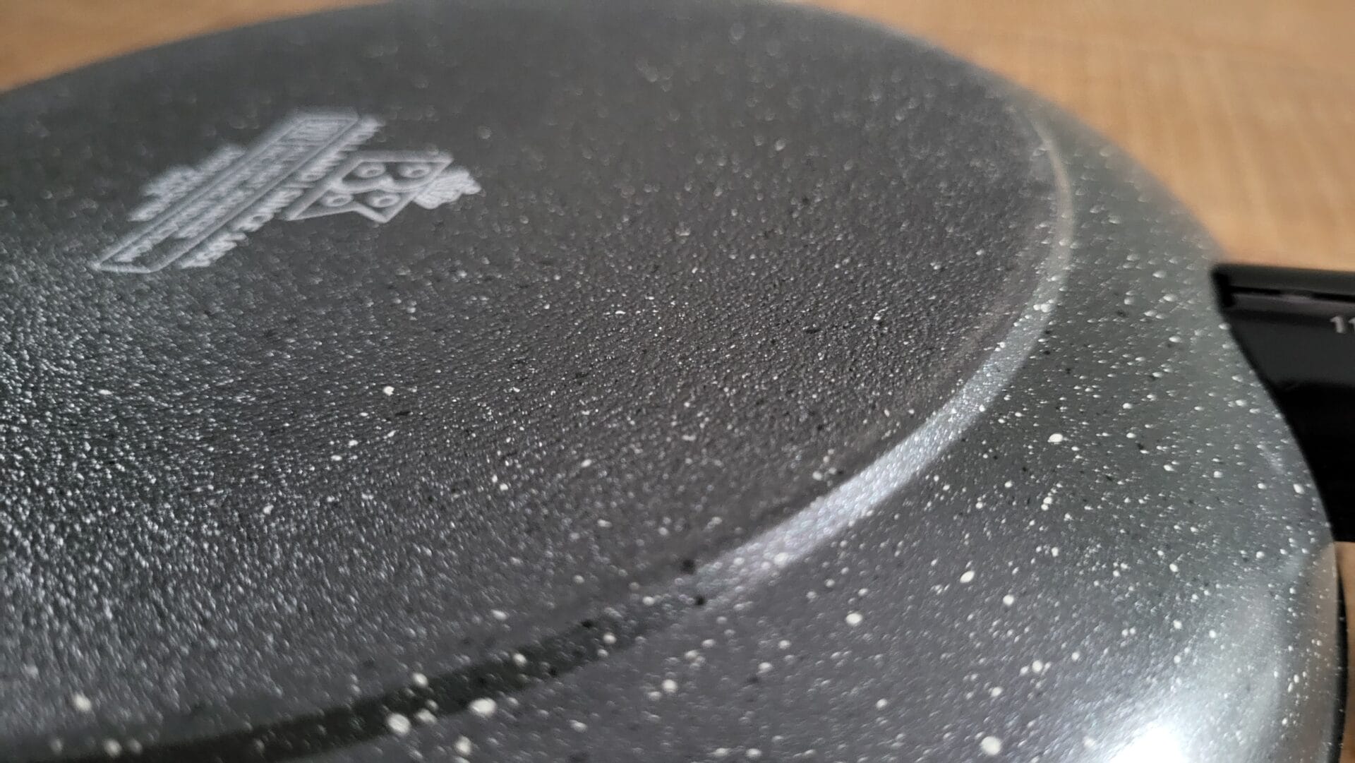 BK Universe Koekenpan onderkant